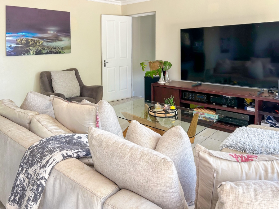 5 Bedroom Property for Sale in Knysna Heights Western Cape